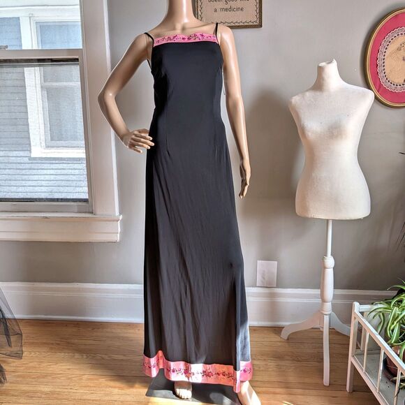 Papell Boutique Dresses & Skirts - NWT Vintage 90s Papell Boutique Prom Gown Whimsygoth Satin Floral Embroidery 6